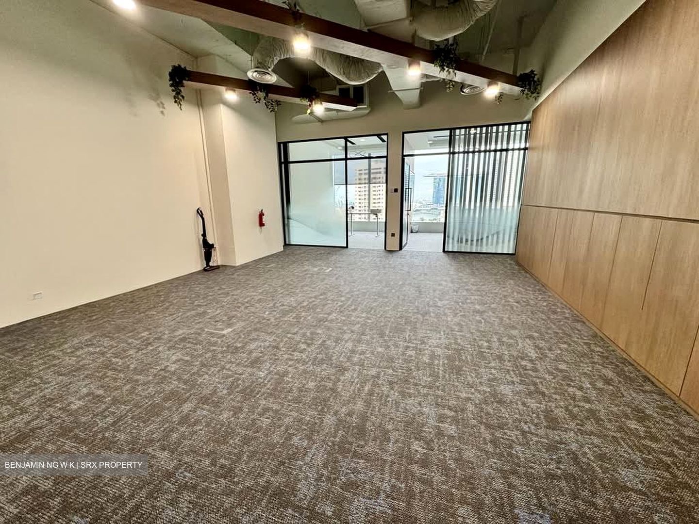 The Central (D1), Office #566905101